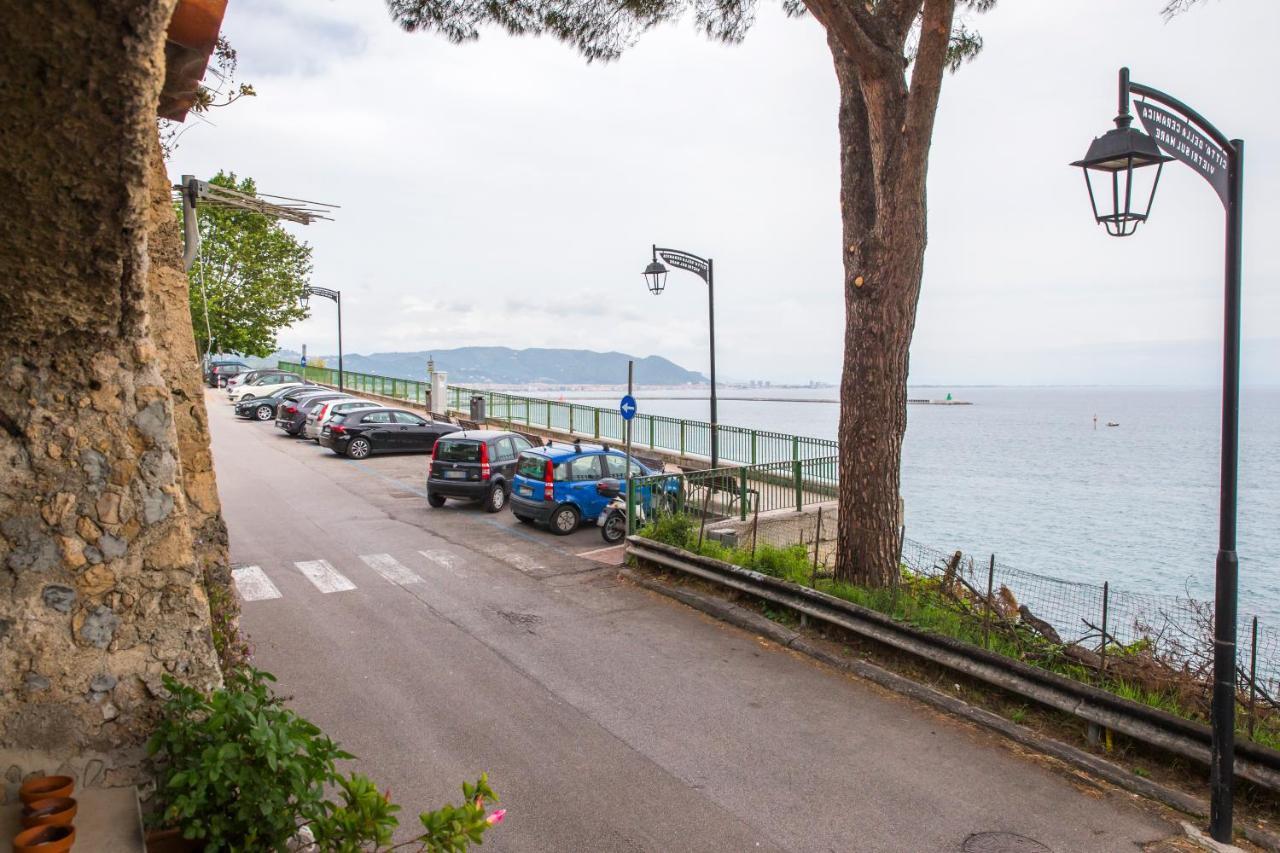Luxurious Apartment By The Sea Vietri Exterior foto